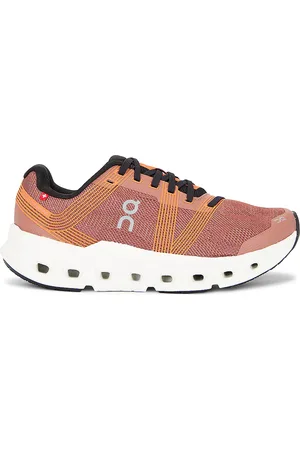 On Running Cloudgo Sneaker in Rose
