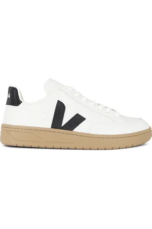 Veja V-12 in White