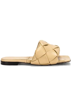 Bottega Veneta Lido Sandals in Neutral