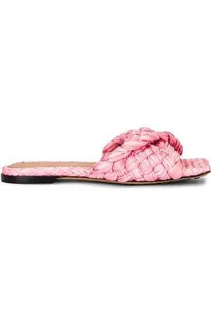 Bottega Veneta Raffia Stretch Flat Mules in Pink