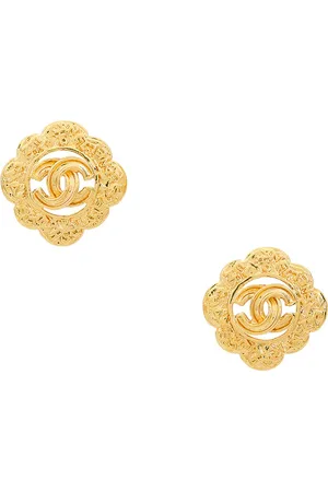 CHANEL 1995 Coco Mark Clip-On Earrings in Metallic