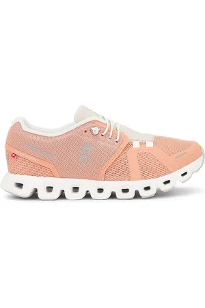 On Running Cloud 5 Sneaker in Rose