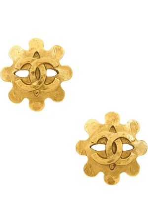 CHANEL 1994 CC Flower Clip-On Earrings in Metallic