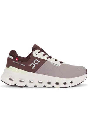 On Running Cloudrunner 2 Waterproof Sneaker in Grey