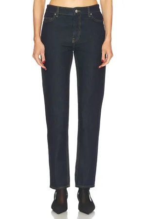 Totême Low Taper Straight Leg in Denim-Dark