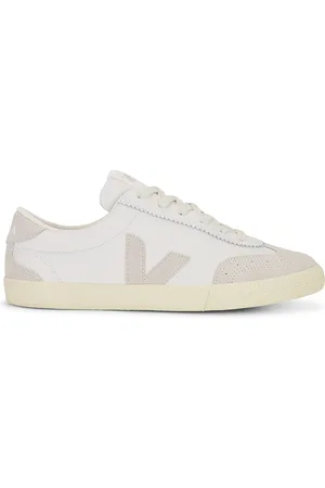 Veja Volley in White