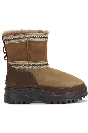 UGG Classic Mini Trailgazer Boot in Brown