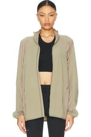 On Running Breaker PAF Jacket in Army