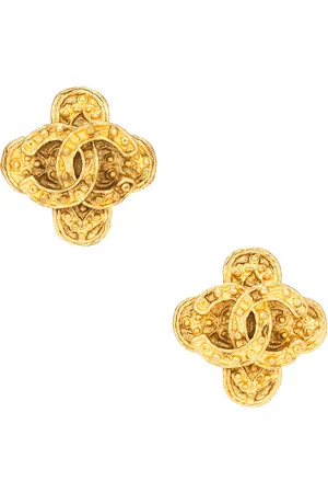 CHANEL 1994 CC Studded Cross Clip-On Earrings in Metallic