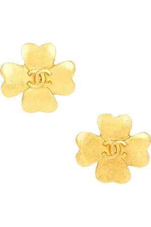 CHANEL 1995 Clover Clip-On Earrings in Metallic