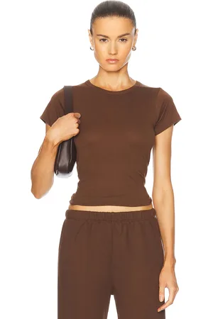 ÉTERNE Fitted Crewneck Short Sleeve T-Shirt in