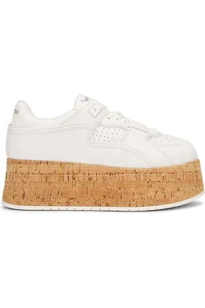 VALENTINO GARAVANI Freedots XL Sneaker in White