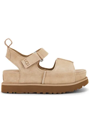 UGG Goldenstar Hi Sandal in Beige