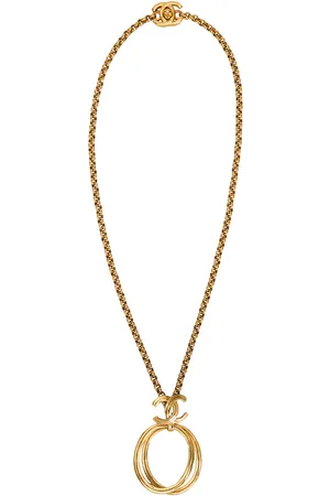 CHANEL 1996 CC Circle Necklace in Metallic