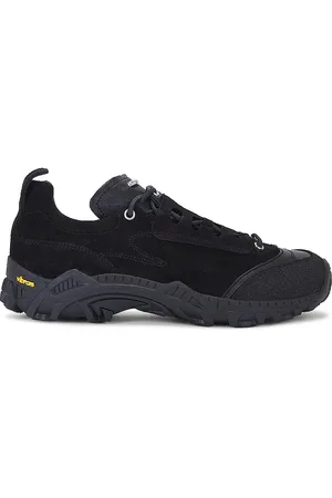 OUR LEGACY Gabe in Black