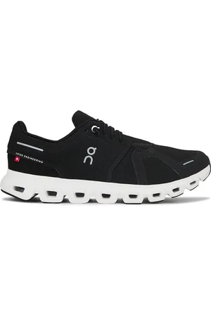 On Running Cloud 6 Sneakers in Black