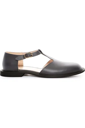 The Row Nic T-Strap flat in