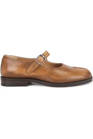 Maison Margiela Mary Jane in Brown