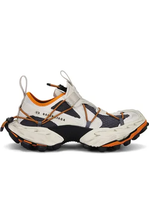 Balenciaga Hike Sneaker in Beige