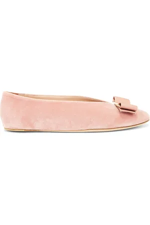 Salvatore Ferragamo Vanna Flat in Tan