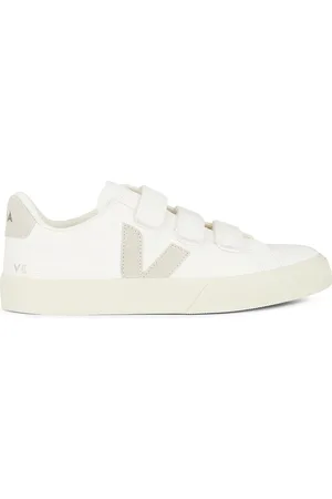 Veja Recife Logo in White