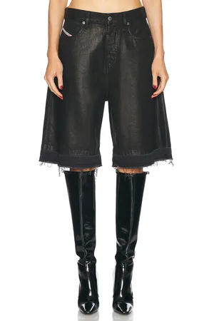 Diesel Knee Length Short in Black
