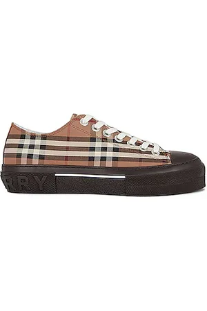 Burberry shoes outlet india