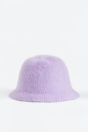 H&M Fluffy-knit bucket hat