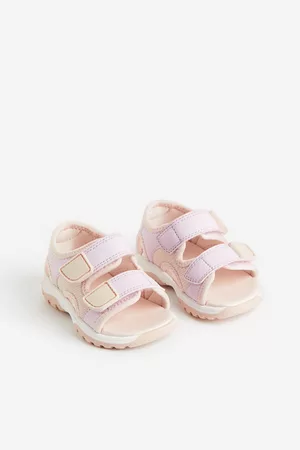 Perforated Logo Flat Sandals in Pink - Gucci Kids