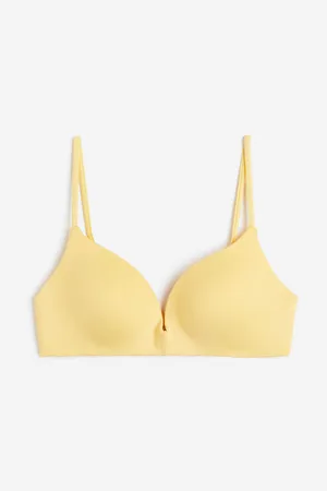 https://images.fashiola.in/product-list/300x450/h-and-m/103438526/push-up-bikini-top.webp