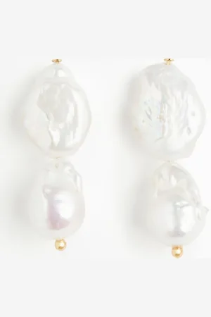 H&M Gold-plated pearl pendant earrings