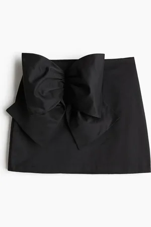 H&M Bow-front mini skirt