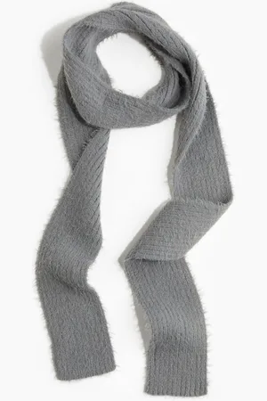 H&M Fluffy-knit scarf