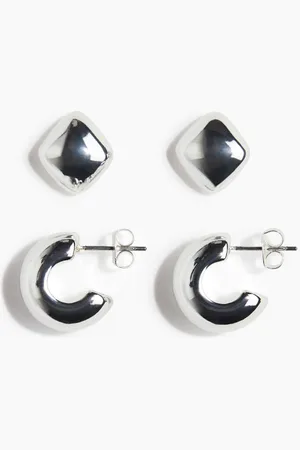 H&M 2 pairs earrings