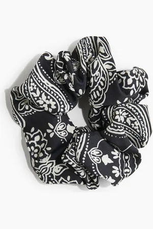 H&M Large scrunchie