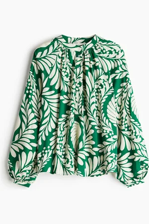 H&M Balloon-sleeved blouse
