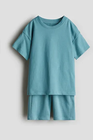 H&M 2-piece T-shirt and shorts set