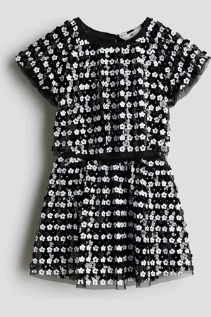 H&M 2-piece sequined top and skirt set