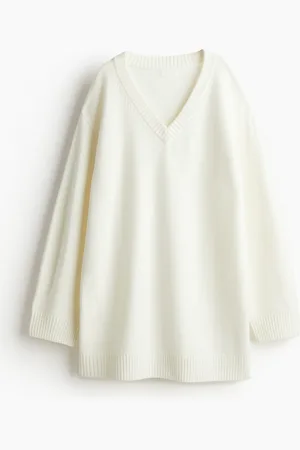 H&M Knitted V-neck dress