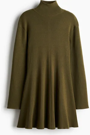 H&M Fine-knit turtleneck dress