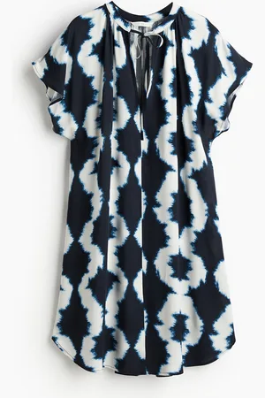 H&M Tie-detail dress