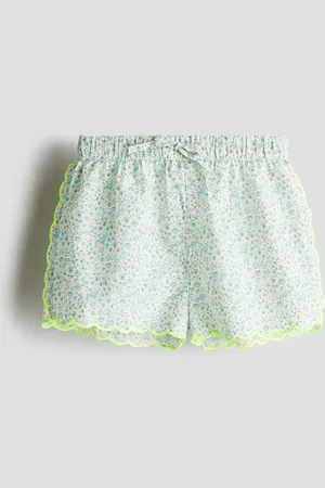 H&M Scalloped shorts