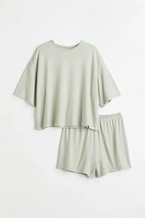 H&M Pyjama T-shirt and shorts