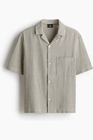 H&M Regular Fit Textured resort shirt