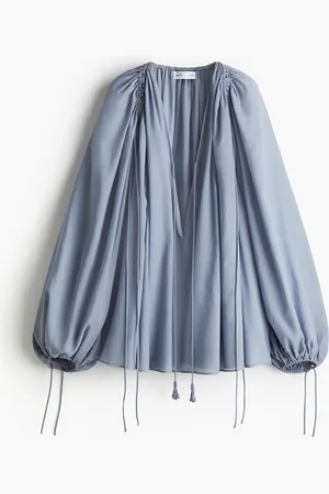 H&M Balloon-sleeved blouse