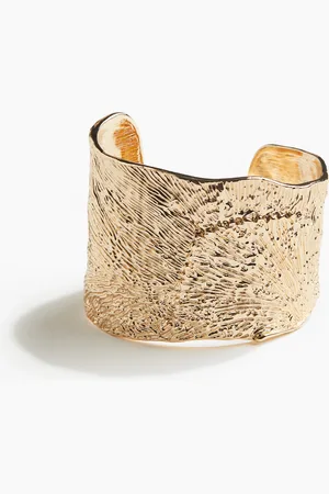 H&M Textured cuff bracelet