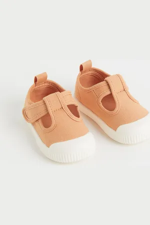 Chinese Brand Kids Sandals Slippers Yellow Size 3-5 7” - Yamibuy.com
