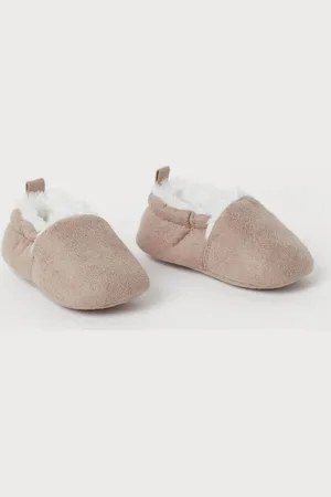 Slippers for boys online size 6