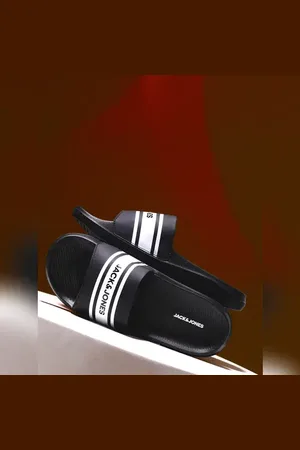 JACK & JONES Black Pool Sliders