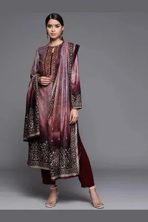 Libas Buy Mauve Printed Velvet Suit Set - 20368O-XS | Ethnic Wear Online
